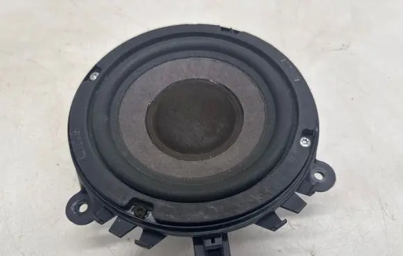 Volvo S80 Front door speaker 30797726