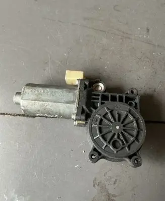 Front door window regulator motor