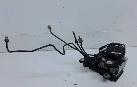 Volvo V70 ABS Pump P31261142