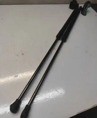 Toyota Corolla E210 E21 Tailgate/trunk strut/damper 6895002191 6896002201