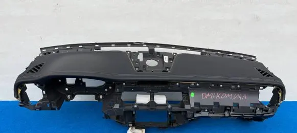 Mercedes-Benz X-class W470 Dashboard 681005XA1A