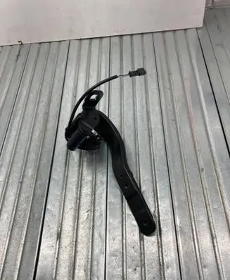 BMW i3 Tailgate/trunk/boot hinge 7296773