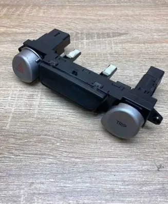 Hyundai i20 (PB PBT) Hazard light switch 937501J100 937701J100