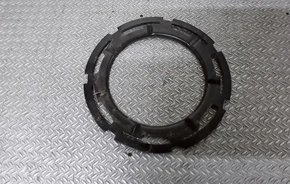 Opel Astra J In tank fuel pump screw locking ring/nut 