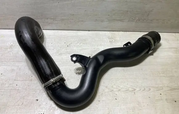 Ford Focus Air intake hose/pipe nx61-6f073-ac