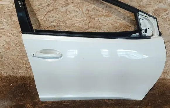 Honda Civic IX Front door