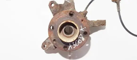 Renault Megane I Front wheel hub