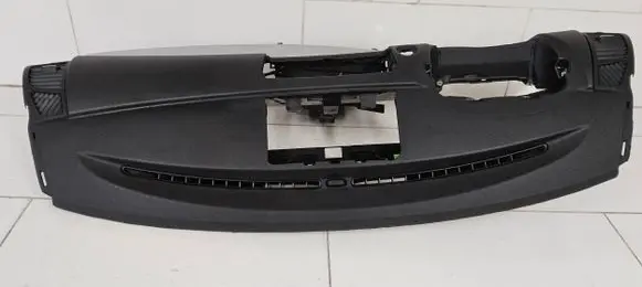BMW 1 E81 E87 Dashboard P0101575