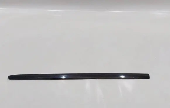 Toyota Avensis T270 Side skirt rear trim PZ415-T0492-02