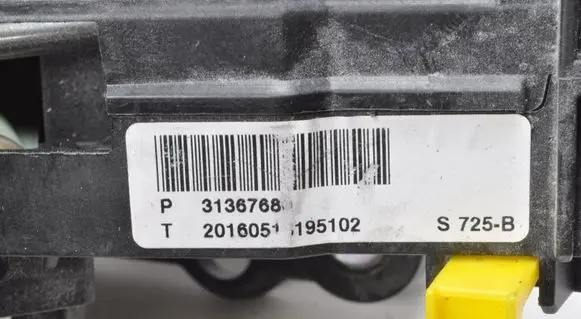 Volvo V40 Gear shifter/selector 3136768