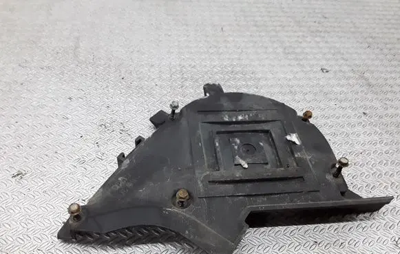 Ford Focus Timing belt guard (cover) 9651560180