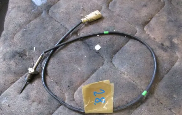 Volkswagen Caddy Lambda probe sensor 04L906088EG