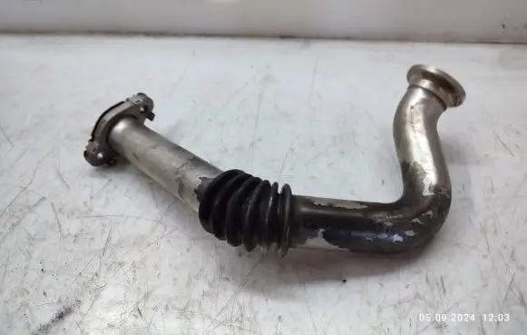 Audi A4 S4 B8 8K EGR valve line/pipe/hose