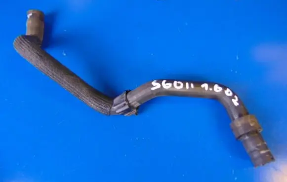 Volvo S60 Engine coolant pipe/hose