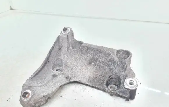 BMW 1 E81 E87 A/C compressor mount bracket 64557505980 7505980