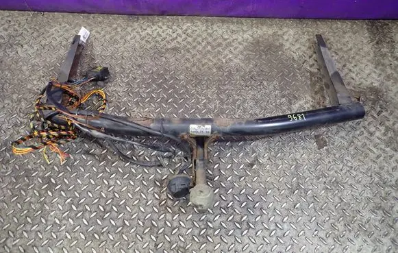 Skoda Octavia Mk2 (1Z) Tow bar 