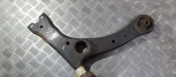 Toyota Corolla E120 E130 Front lower control arm/wishbone