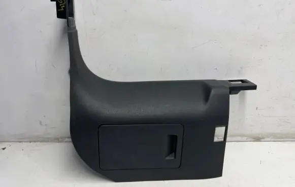 Audi Q7 4M Foot area side trim 4M2867271B
