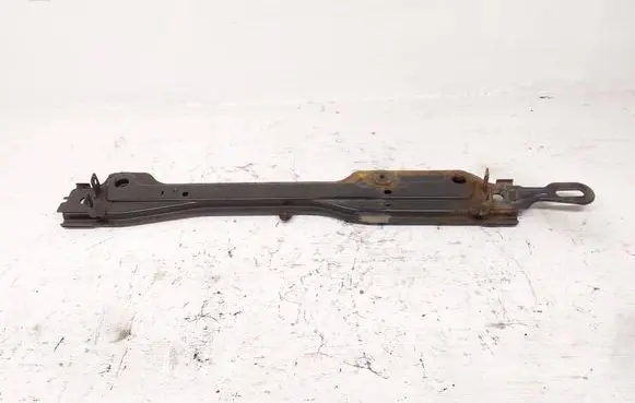 Renault Megane IV Bottom radiator support slam panel C087D3578R D3578R 1464R