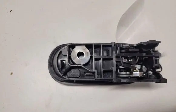Mazda 6 Rear door interior handle