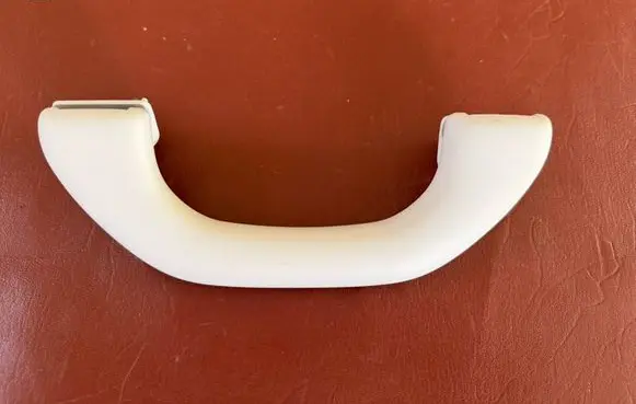 Volkswagen Polo IV 9N3 Front interior roof grab handle 6N0857607M
