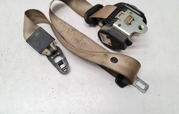 Audi A6 S6 C6 4F Front seatbelt 1000042 FMVSS209