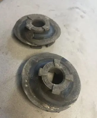 Renault Clio III Rear coil spring rubber mount 8200218906