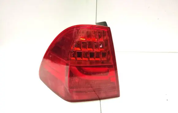 BMW 3 E90 E91 Rear/tail lights 7154159