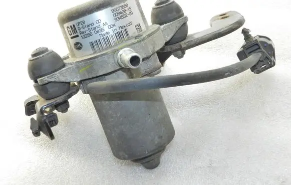 Opel Mokka Vacuum pump 95073598 545223