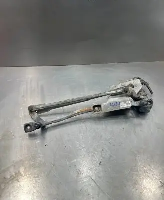 Front wiper linkage and motor