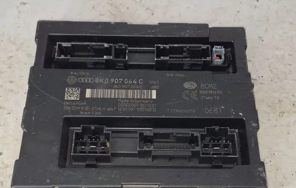 Audi A4 S4 B8 8K Comfort/convenience module 8K0907064C 00002001