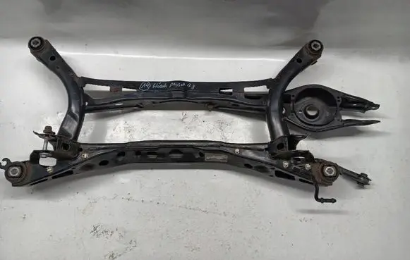 Volkswagen PASSAT B8 Rear axle beam 