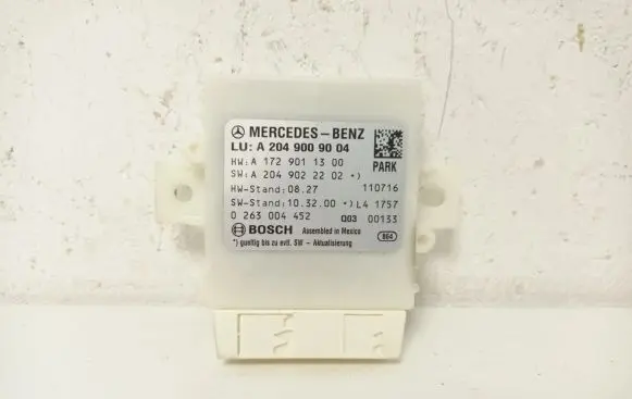 Mercedes-Benz C W204 Parking PDC control unit/module A2049009004