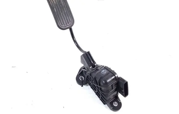 Toyota Hilux (AN10, AN20, AN30) Accelerator throttle pedal 78120-0K010