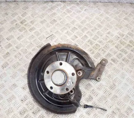 Skoda Octavia Mk2 (1Z) Rear wheel hub 1T0615611B