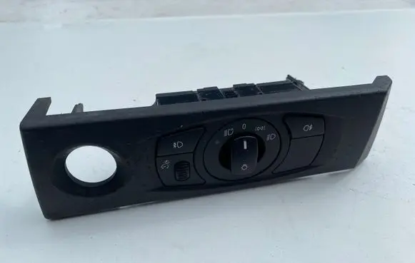 BMW 5 E60 E61 Light switch 6953731 33292003