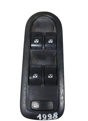 Renault Laguna II Electric window control switch 156018070