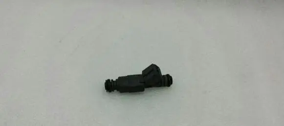 BMW 5 E39 Fuel injector 1707843