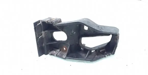 Audi A4 S4 B6 8E 8H Fender mounting bracket 8E0853921B