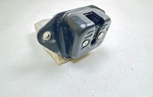 Honda Civic Tailgate/trunk/boot lock/catch/latch EE78745