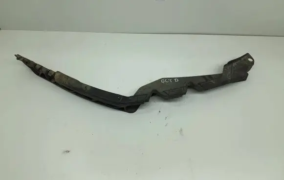 Skoda Octavia Mk2 (1Z) Front bumper mounting bracket 1z0807184b