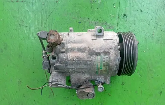 Skoda Fabia Mk1 (6Y) Air conditioning (A/C) compressor (pump) 6Q0820803R