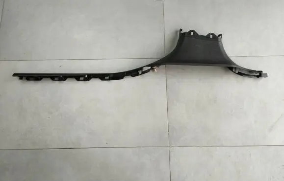 BMW X6 E71 (B) pillar trim (bottom) 9138228
