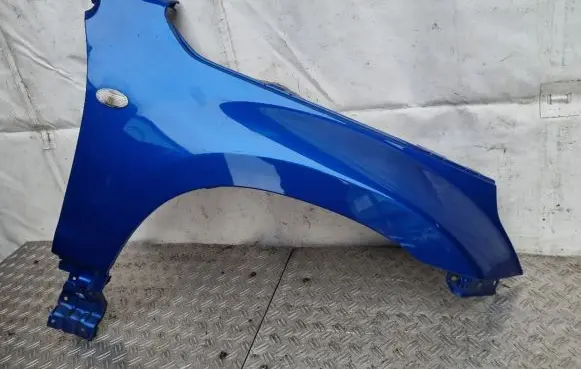 Suzuki Grand Vitara II Fender