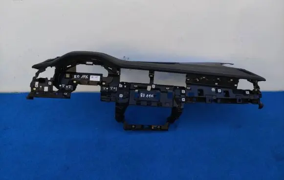 Audi Q8 Dashboard 4M3853033