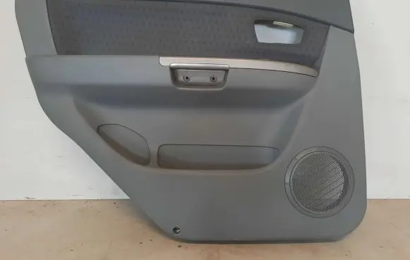 KIA Carens I Door card panel trim set 0K2FB-68550Z6