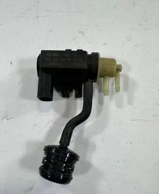 Volkswagen Multivan T5 Turbo solenoid valve 1K0906627A