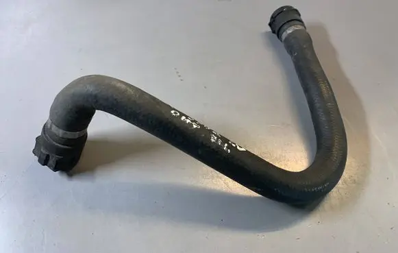 BMW 5 E60 E61 Engine coolant pipe/hose 6917697 64216917697