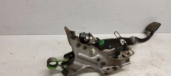 Clutch pedal