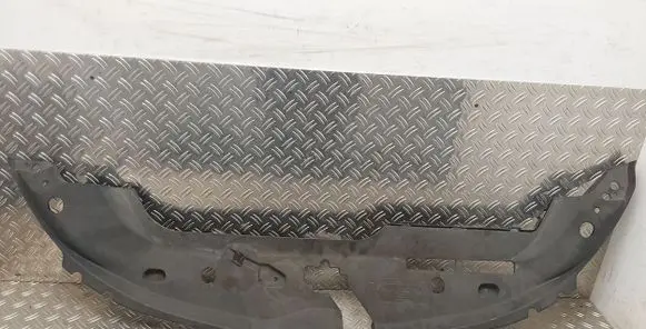 Toyota Verso Radiator trim 532890F030 531400F010